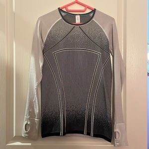 Ivivva Swiftly Tech Long-Sleeve Shirt, White and Black, Girl’s Size 14